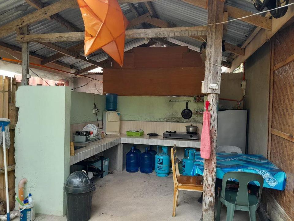 Enrico'S Guesthouse Siquijor Kültér fotó