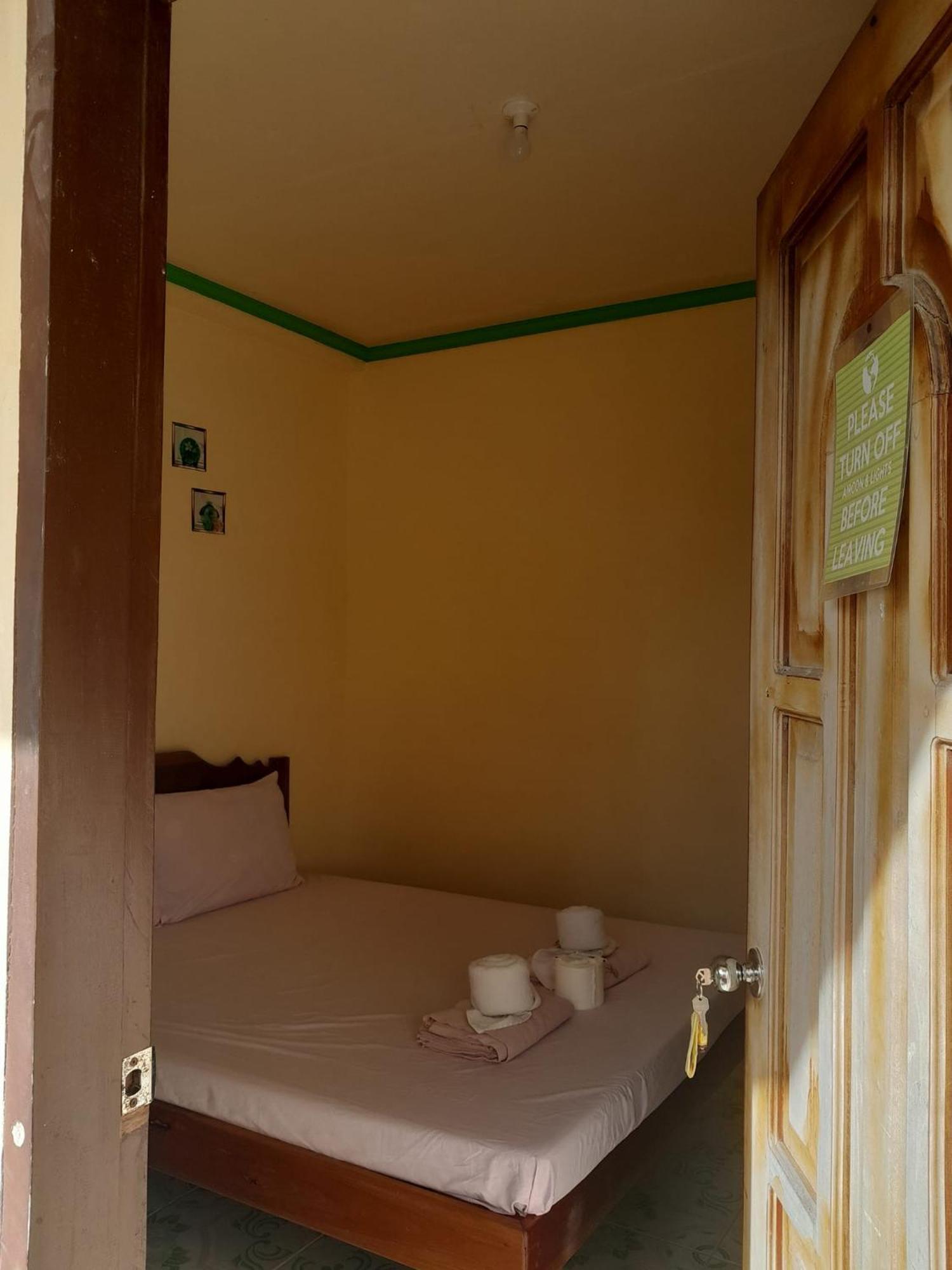 Enrico'S Guesthouse Siquijor Kültér fotó