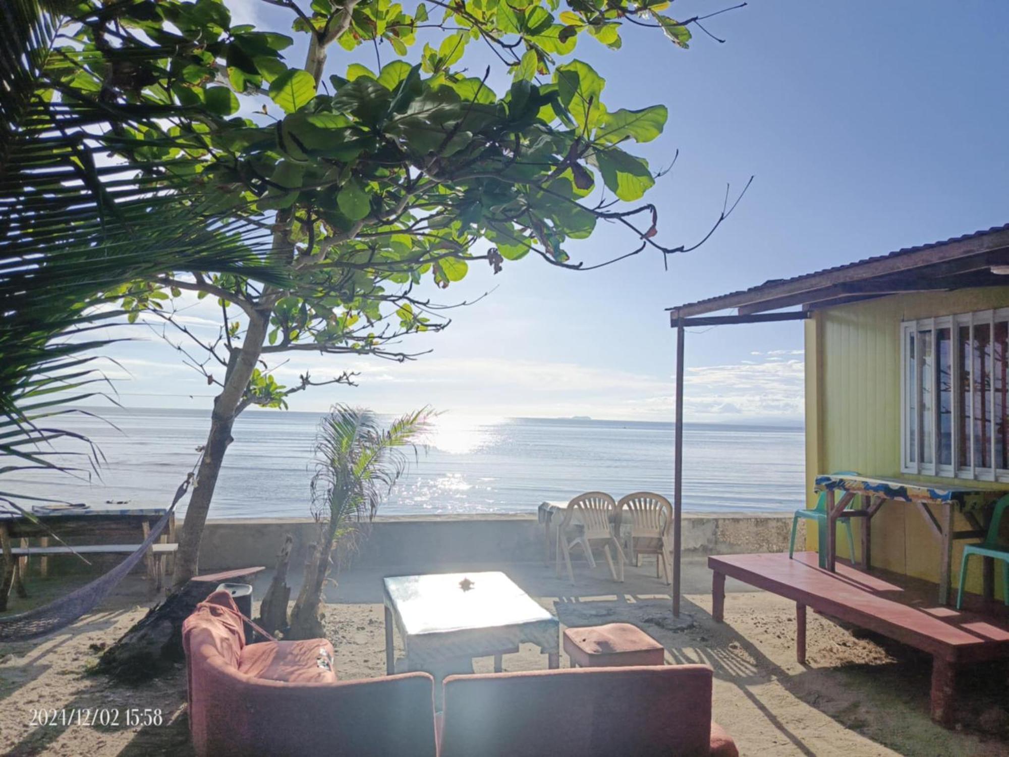 Enrico'S Guesthouse Siquijor Kültér fotó